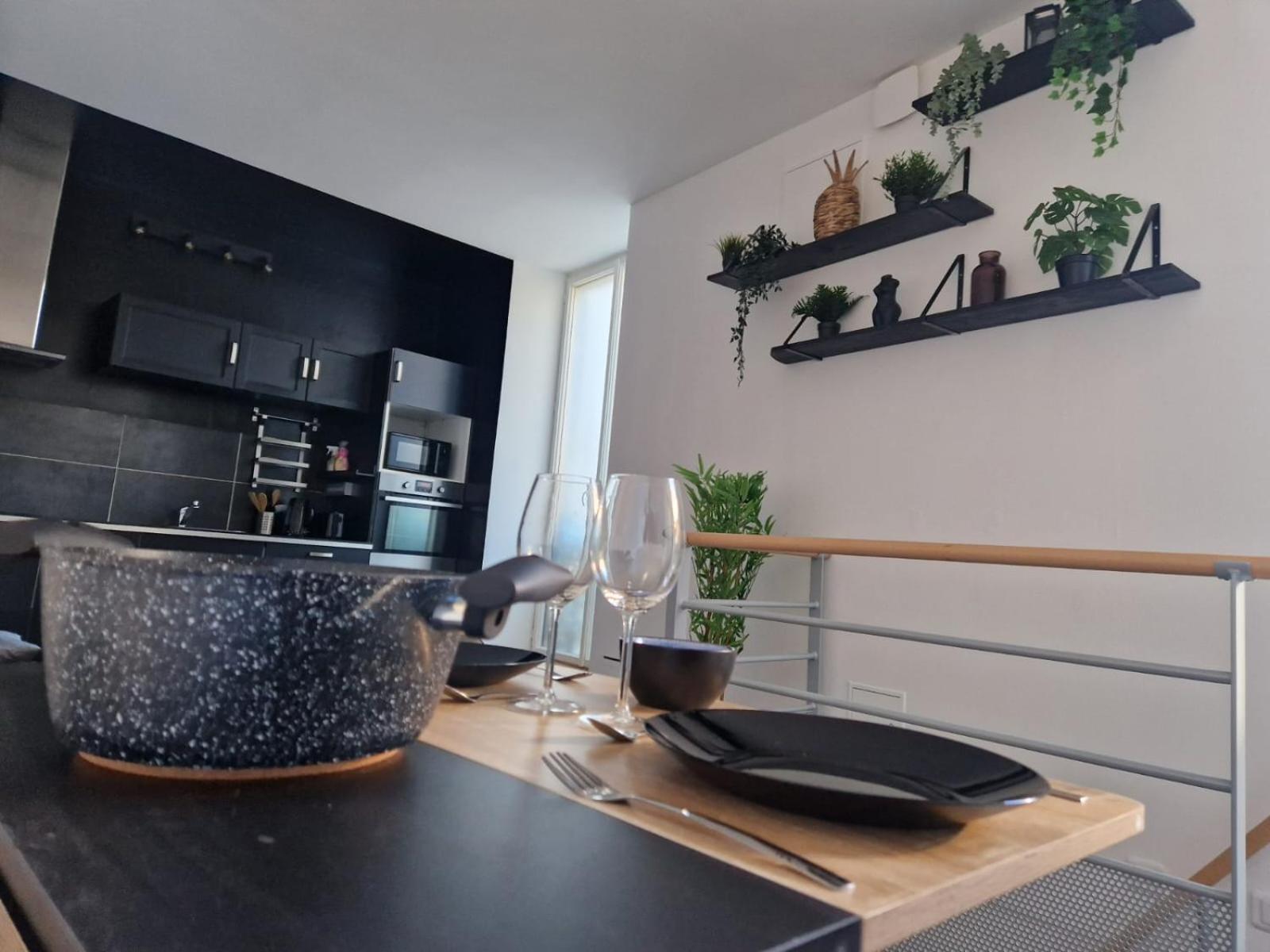 Les Appartements De Romain Et Julien Dijon Exterior photo
